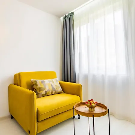 J'adore Secret Garden A&k Deluxe Appartement Slantchev Briag