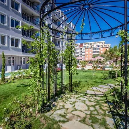 Jadore Deluxe Lägenhet Slăntjev Brjag